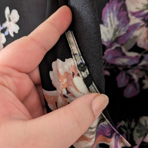 Forever 21+ (Size 3x) Romper/Bathing Suit Cover Floral - Picture 3 of 7